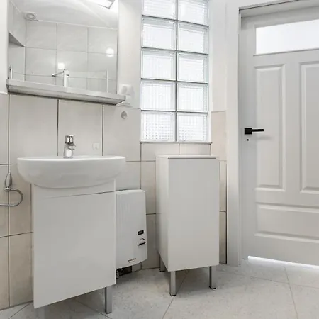 Traugutta Plaza, Sun & Snow Appartement *